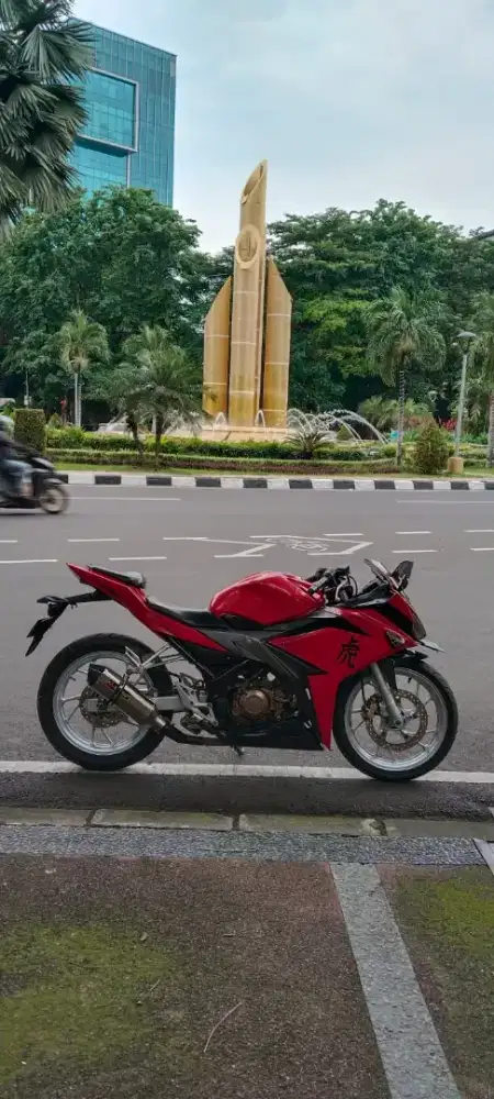 CBR150R Original Segel No Laka