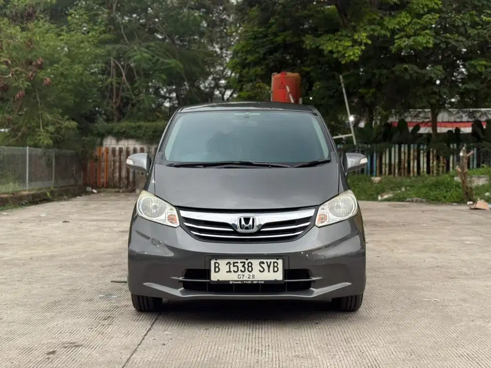 Honda Freed SD 2013
