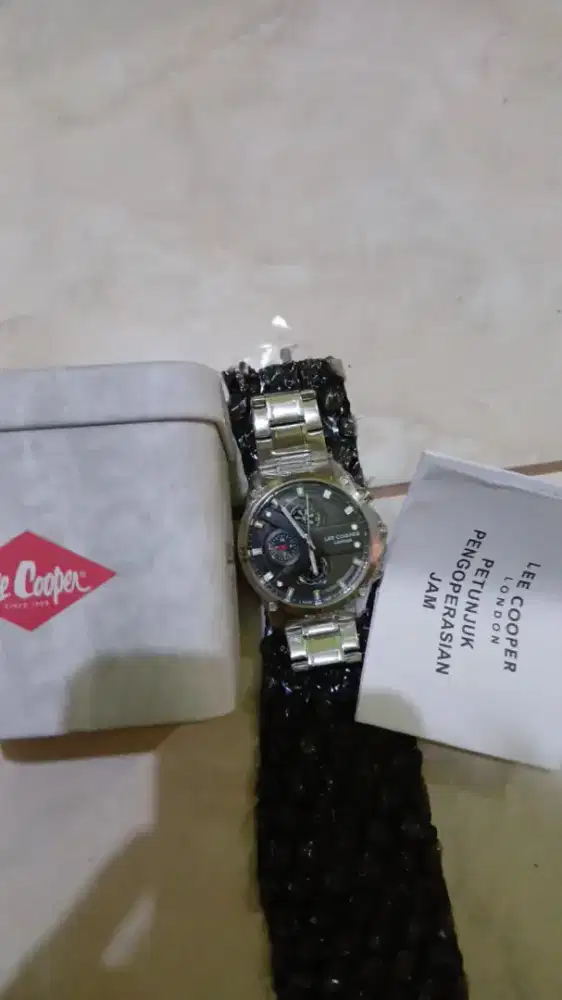 Jam tangan Lee Cooper original