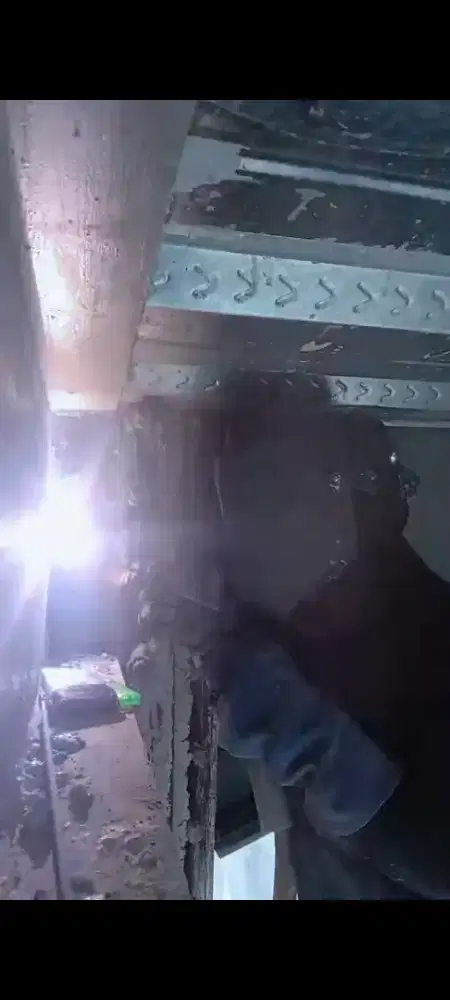 SEDANG MEMBUTUHKAN PEKERJAAN