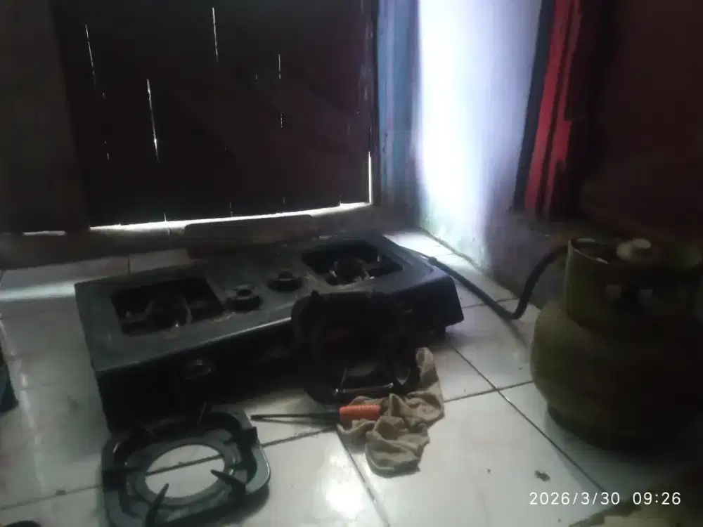 Dijual tabung gas kosong