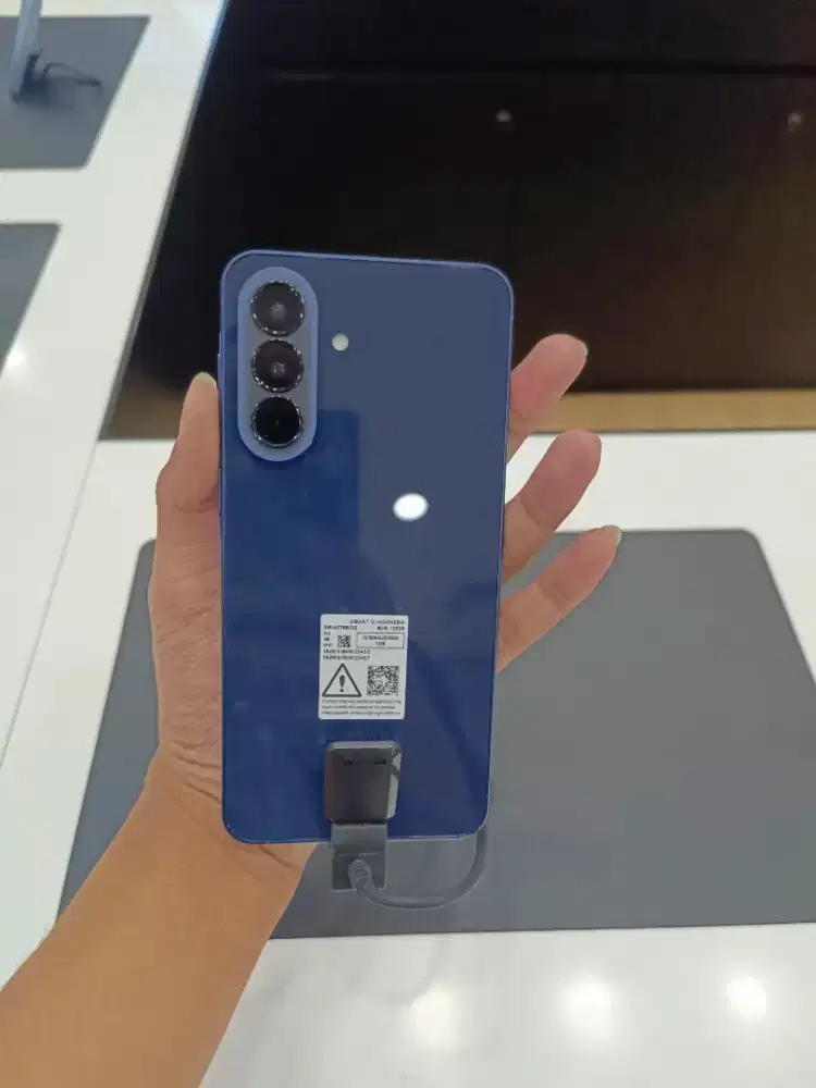 Samsung Galaxy A57 5G Tanpa dp