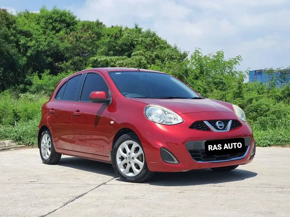 LOW KM 43 RIBU!!  Nissan March 1.2 XS AT 2018 Merah