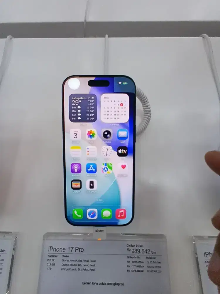 PROMO KREDIT IPHONE 17 PRO BERGERANSI RESMI IBOX