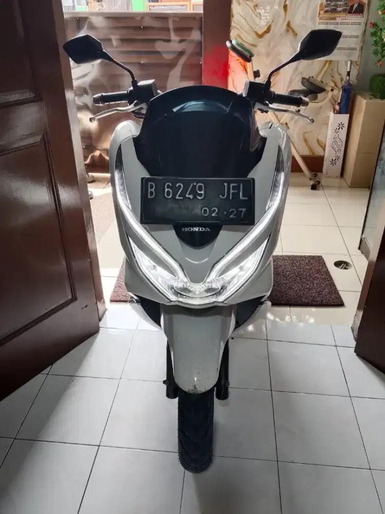 HONDA PCX 150 Putih