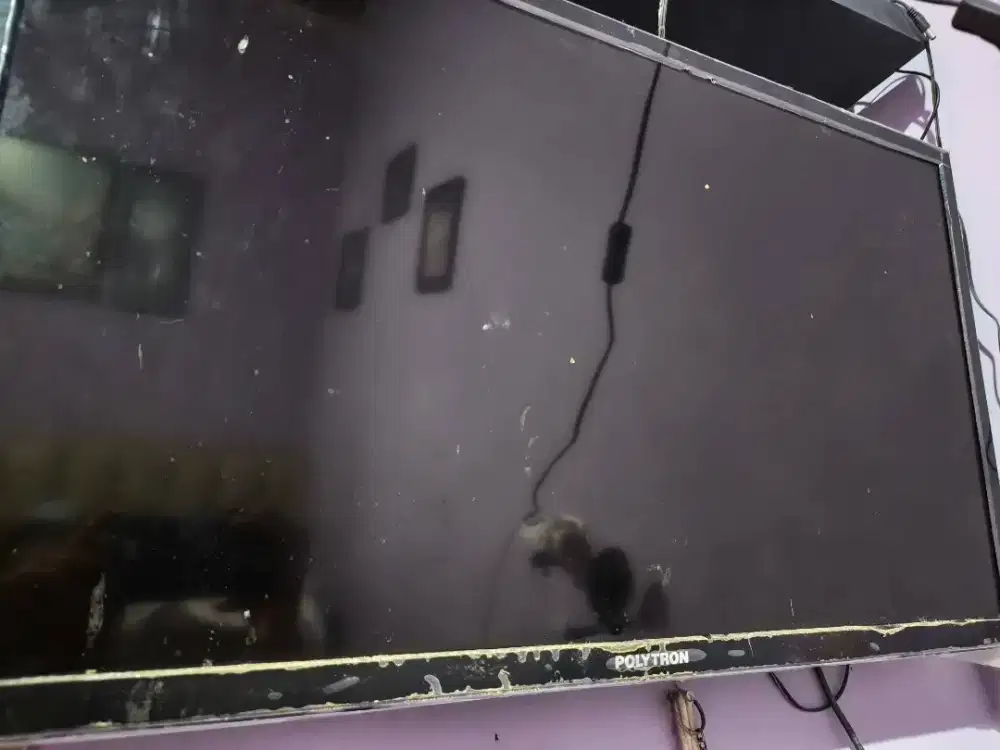 JYAL CEPET! TV Polytron + audio 32 inch