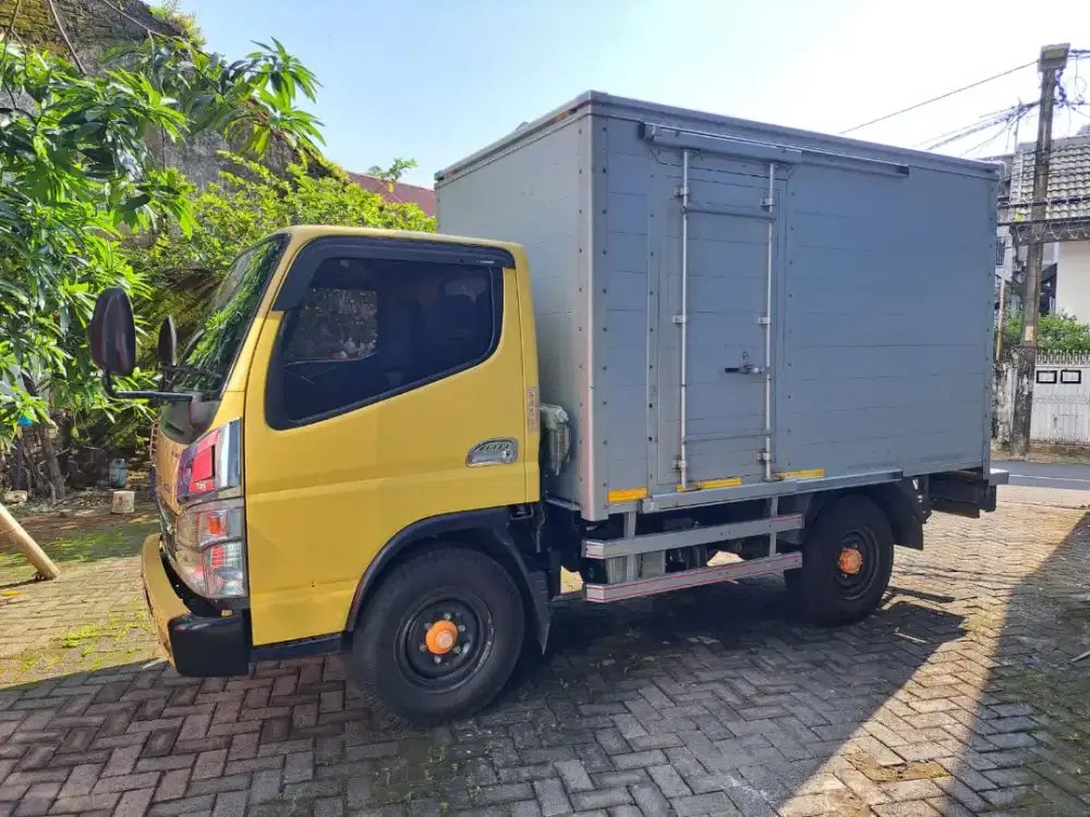 Mitsubishi CANTER FE 71 ENGKEL 4 roda 110 PS  2024 / 2023 colt box 4rd