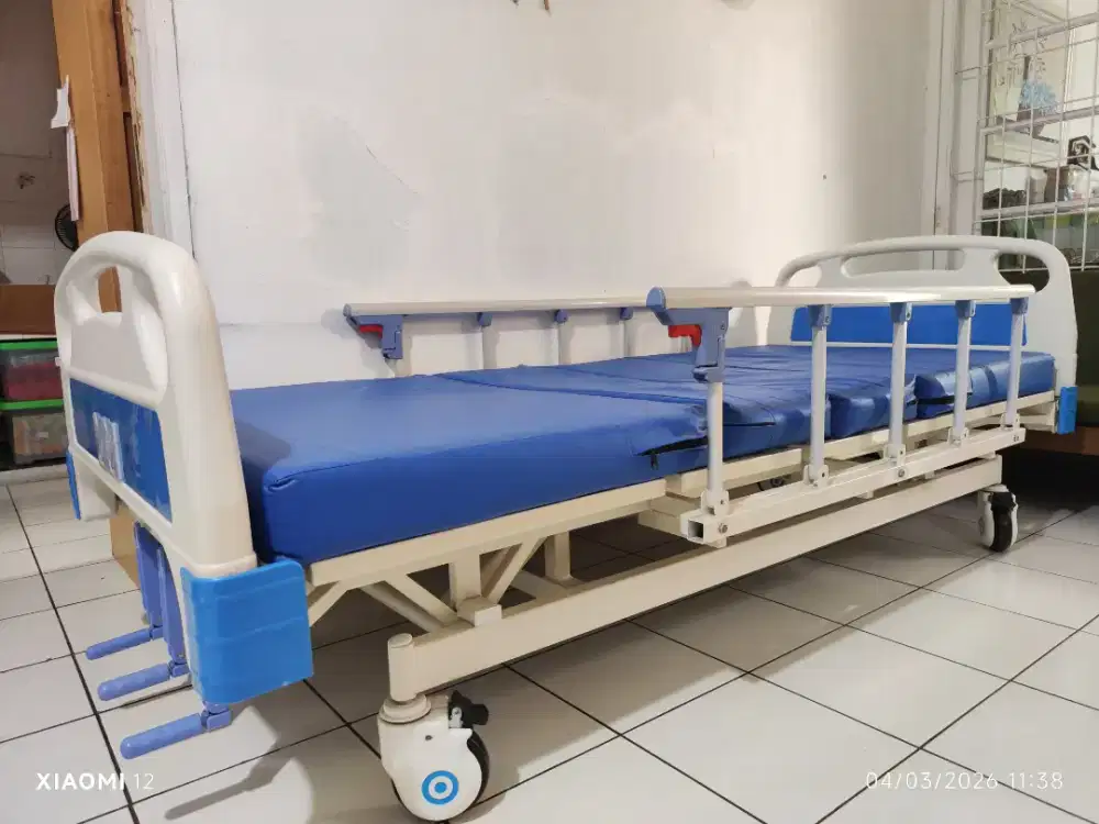 Tempat Tidur Pasien