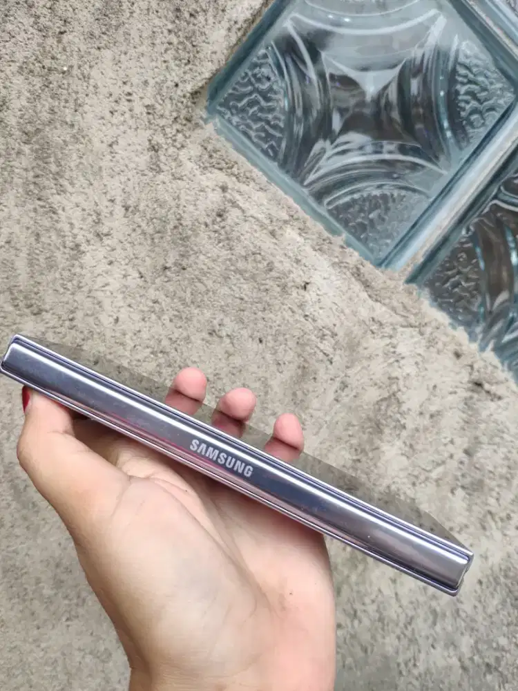 Samsung fold 5 12/256