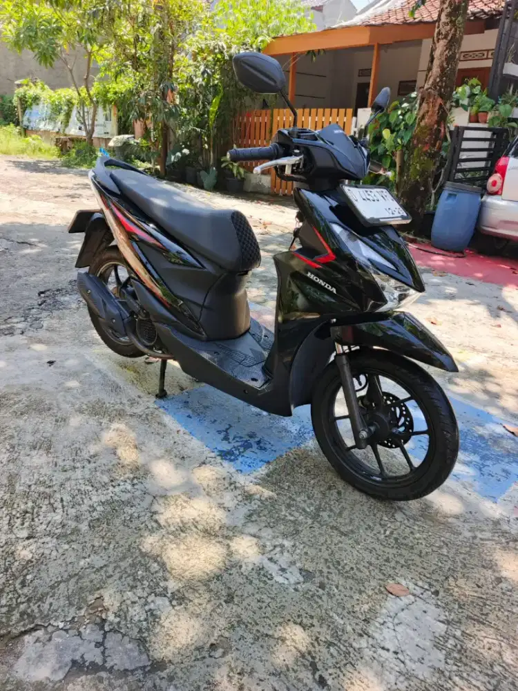 Honda Beat tahun 2024 kondisi seperti baru