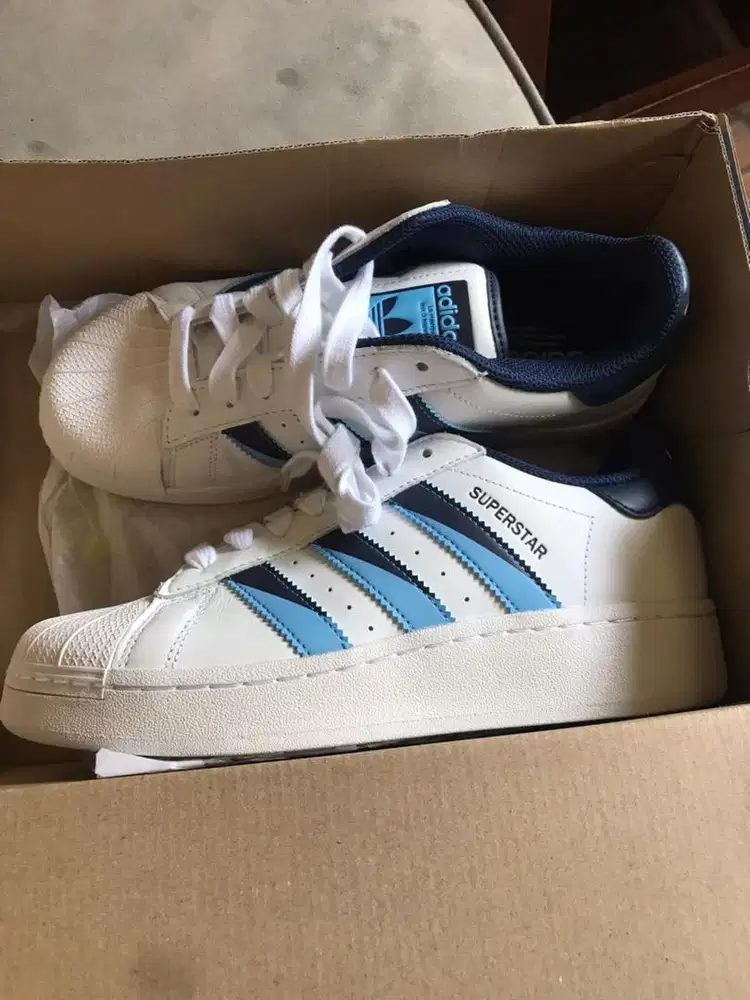 Sepatu adidas original superstar