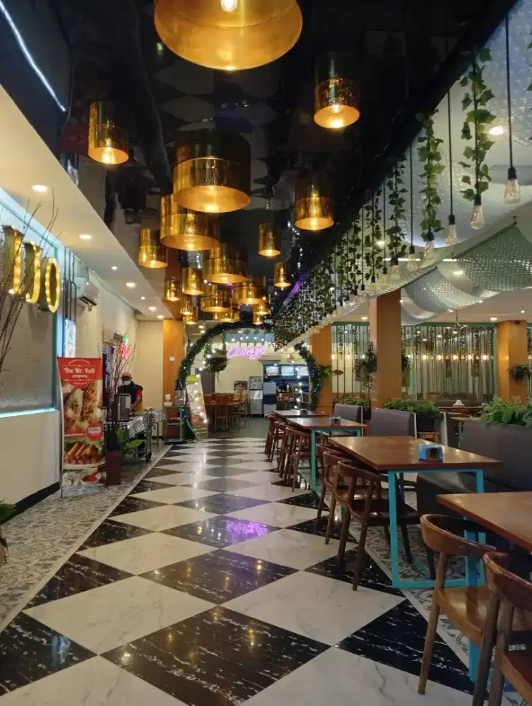 Lowongan pekerjaan Resto Kasir,Helper,Captain