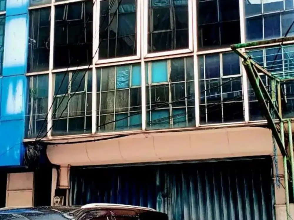 disewakan ruko di komplek ruko cempaka putih pinggir jalan