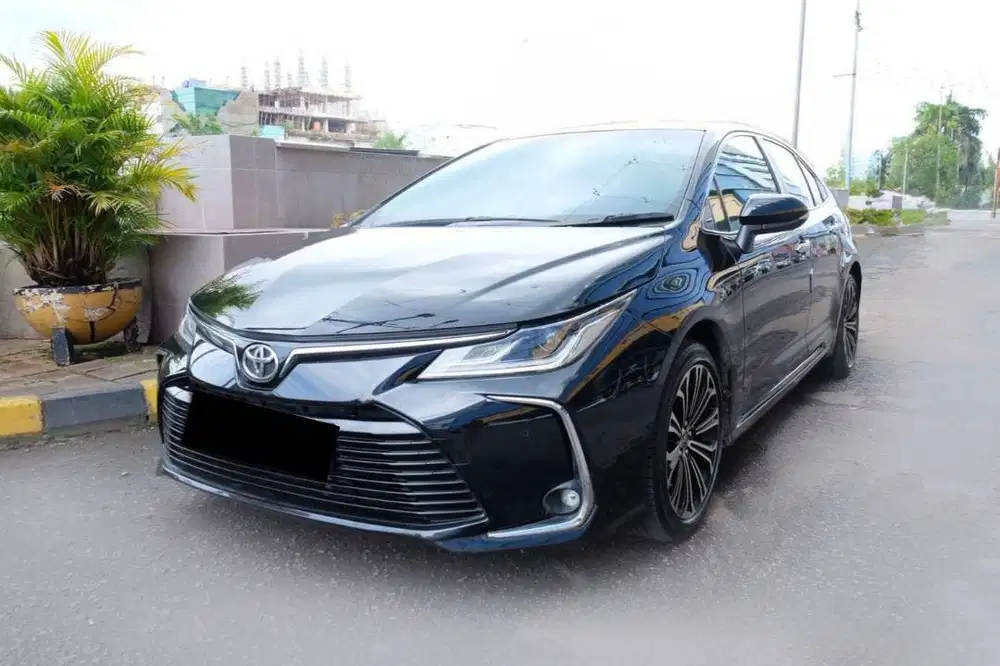 PLAT GENAP 2022 Toyota Altis 1.8 V Facelift Perfect Condition TDP28jt