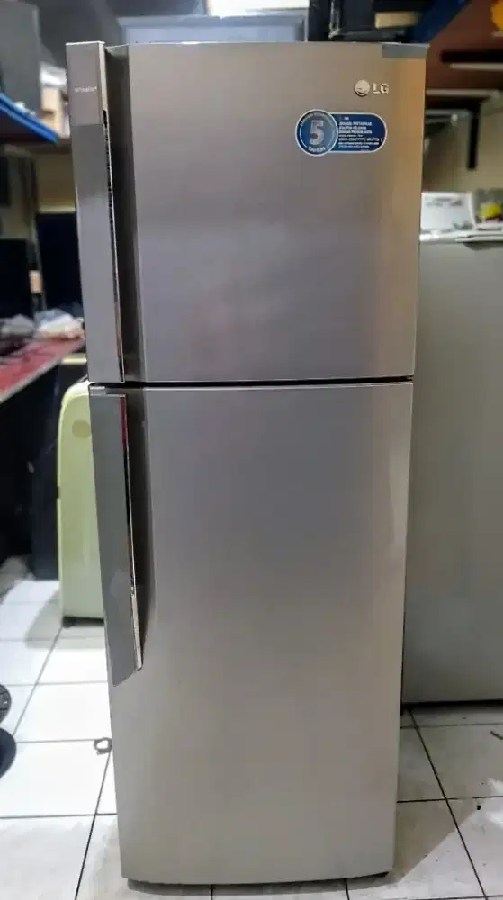 Kulkas LG Digital 2 Pintu