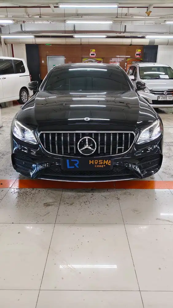 Mercedes E350 AMG EQ Boost 2019 - Km 27 Rban Record - Mgk Kemayoran