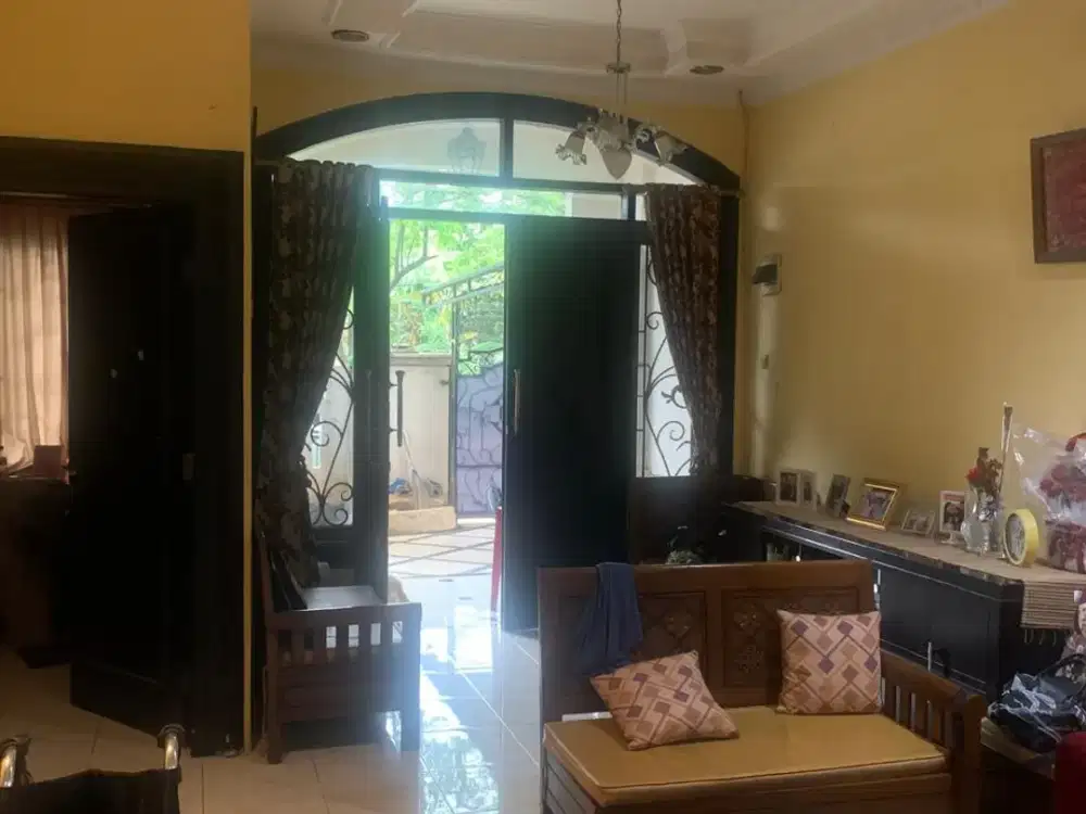 Jual rumah siap huni bsd dalam cluster