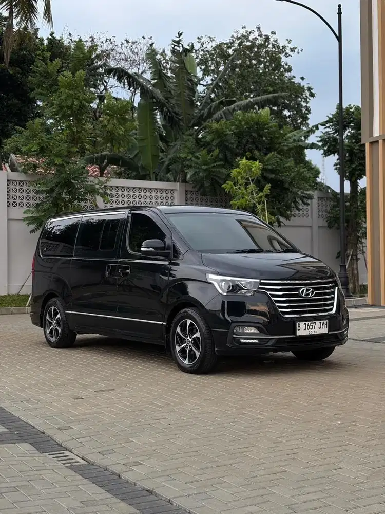 Hyundai H1 Royale Diesel 2018 - Ganjil - H-1 Royale Diesel 2018