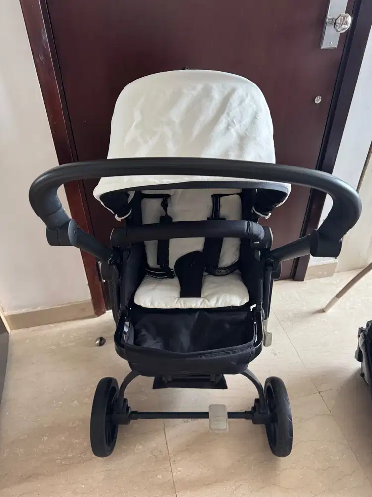 Menjual kereta bayi 3in1