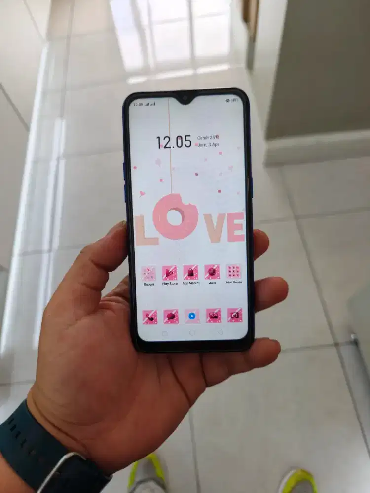 Realme C2 Ram 2/16 hp only baca deskripsi