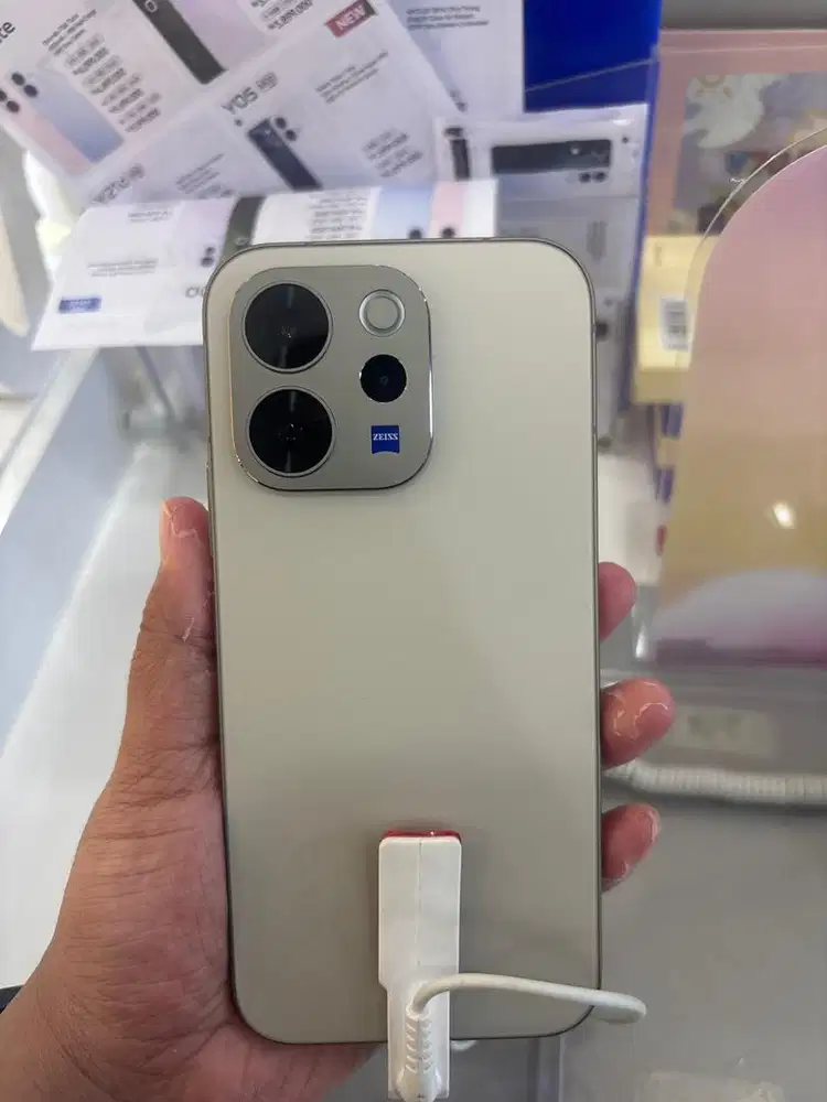 KREDIT VIVO V70 , SYARAT HANYA KTP