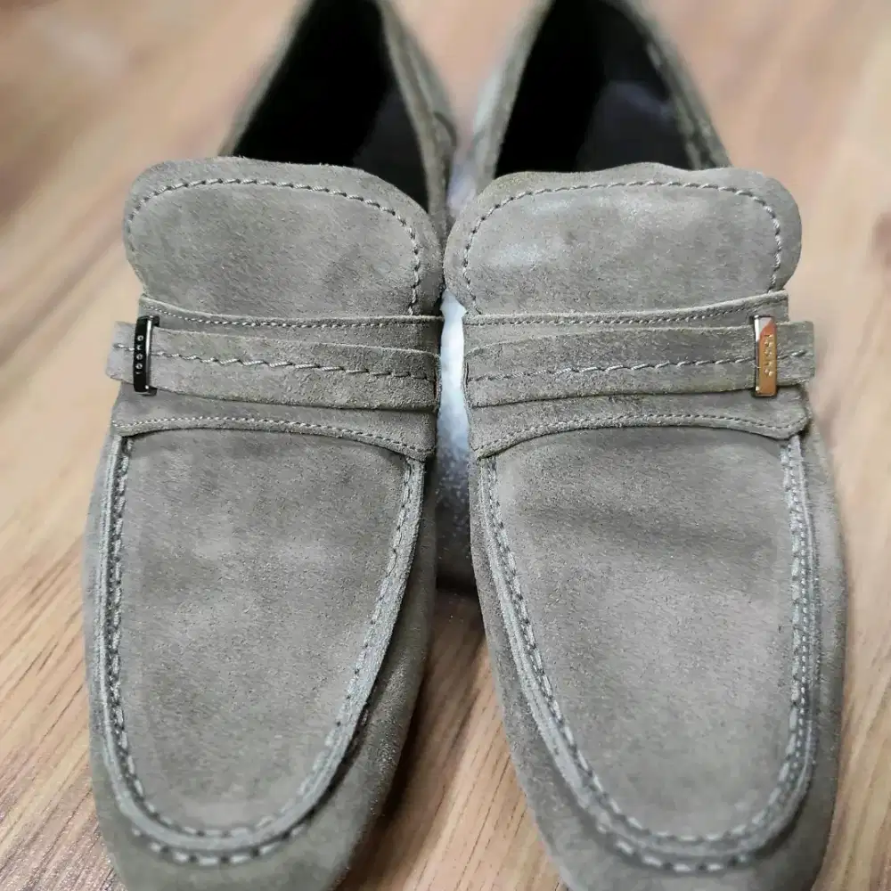 Gucci men shoes original size 40 best condition