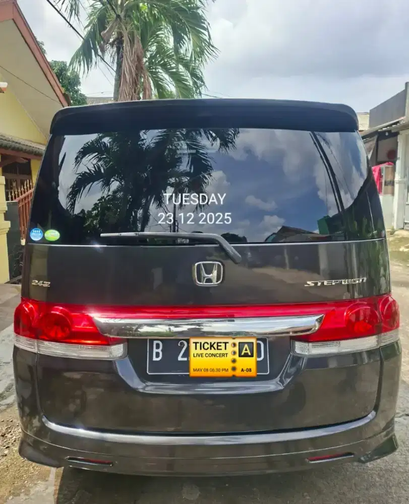 Honda Stepwagon odyssey elysion