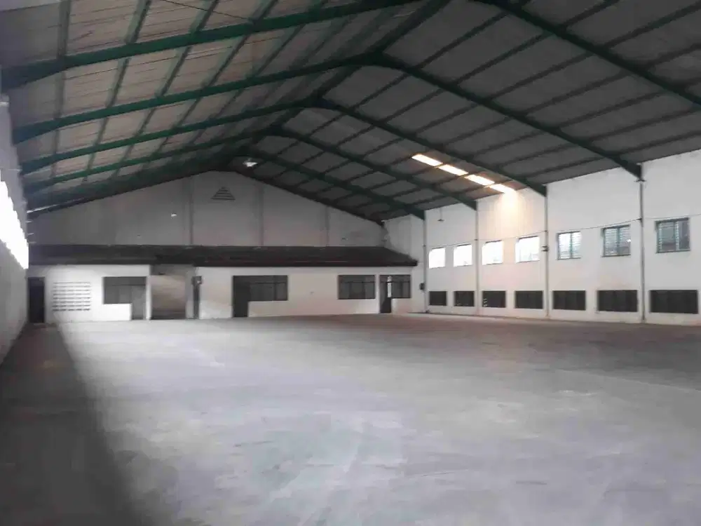 gudang sewa MURAHNYA GAK KETULUNGAN dekat tol