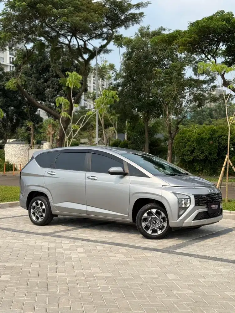 Hyundai Stargazer Prime Captain Seat Nik 2023 Silver Xpander