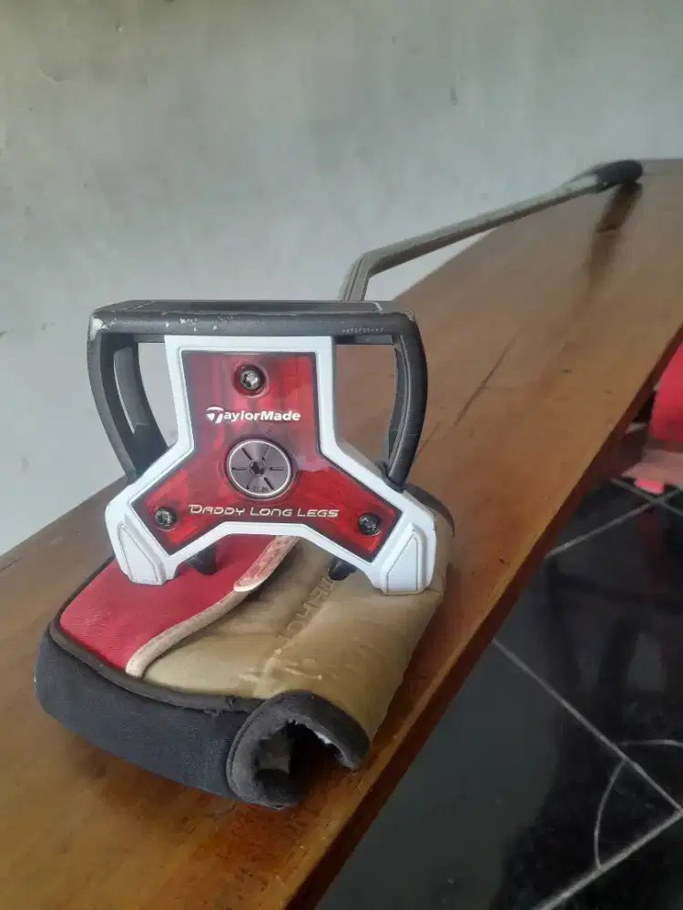 Jual stik golf puter mulus lokasi pasar minggu jaksel