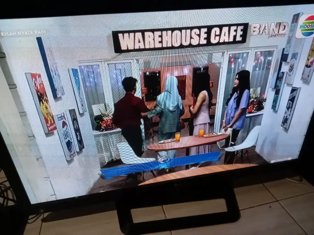 Tv plasma lg 42 + set box siap pakai