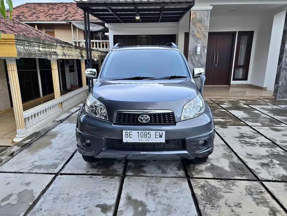 TOYOTA RUSH TRD MATIC 2013