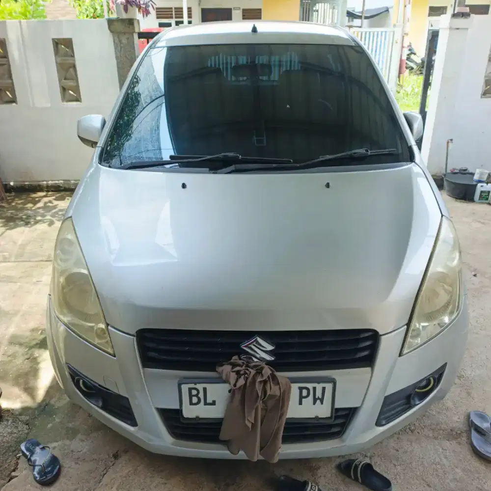 suzuki splash tahun 2010