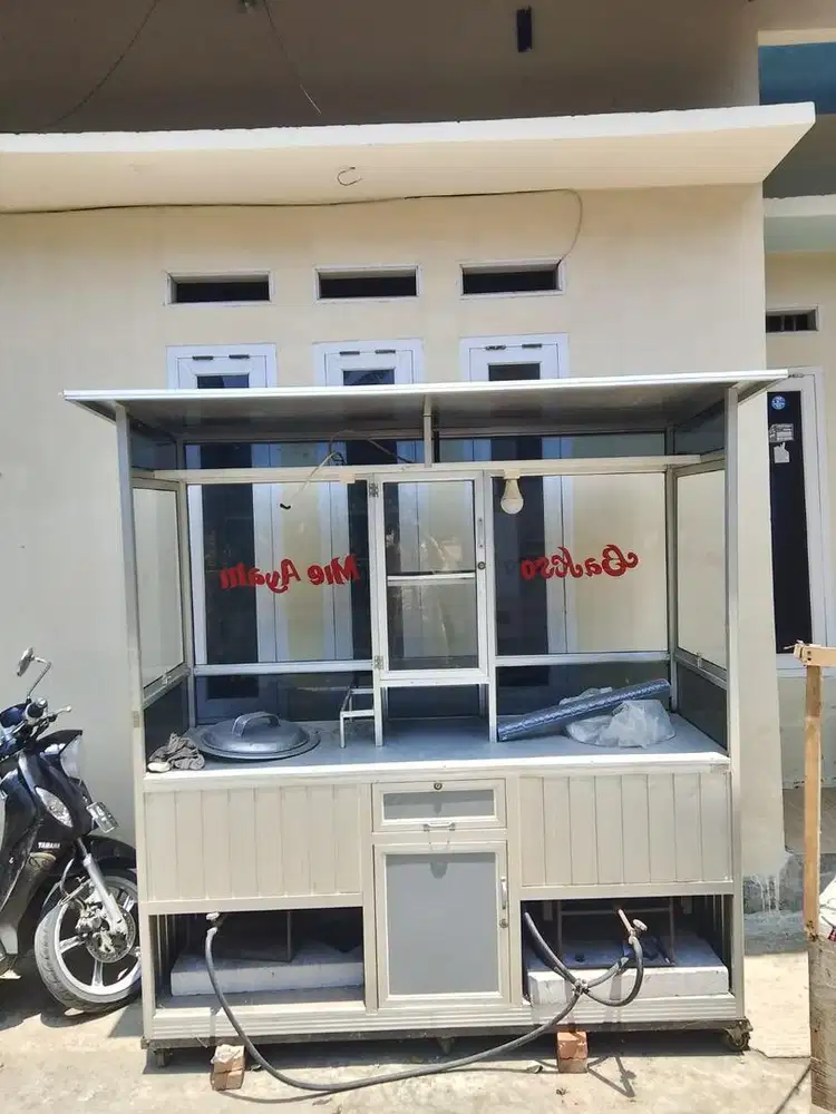 ETALASE BAKSO PREMIUM