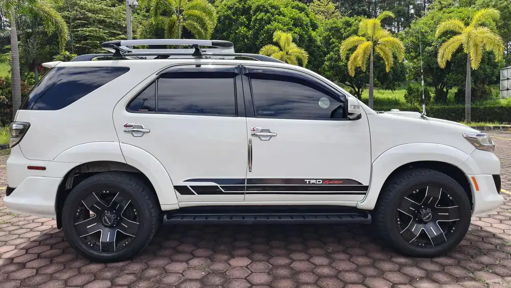 Toyota Fortuner 2012 Diesel