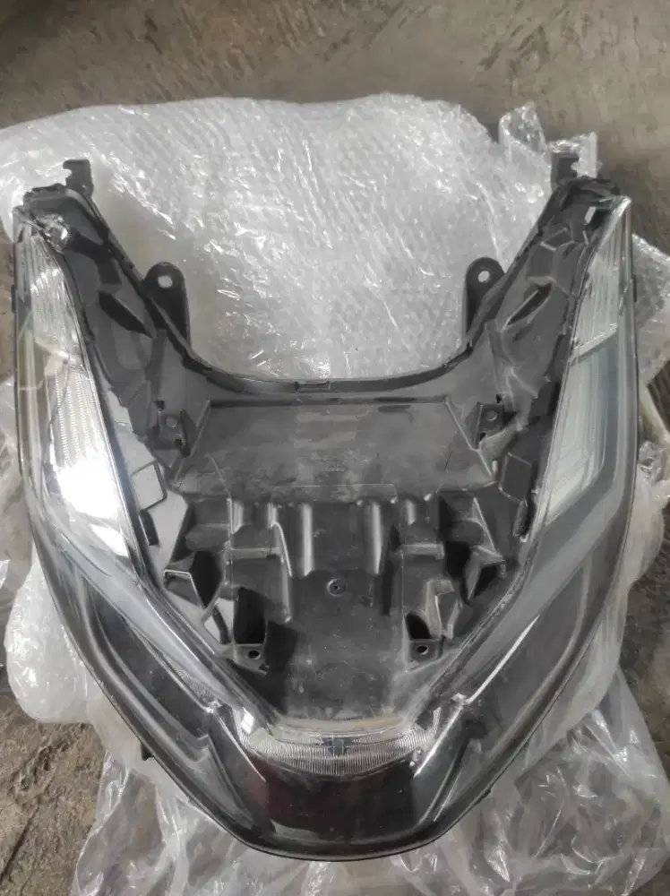 Headlamp/Lampu Reflektor PCX 2021