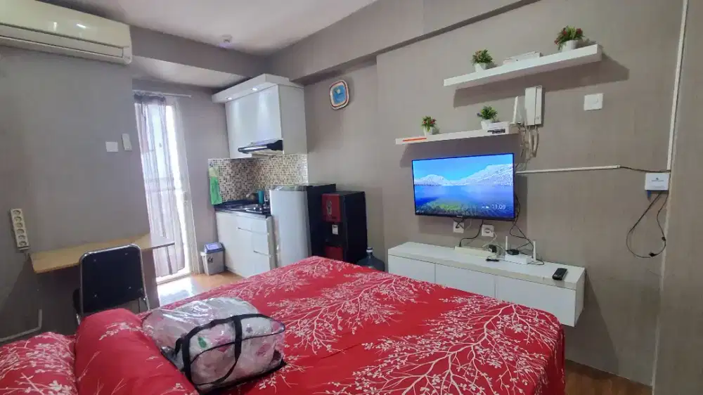 Sewakan Studio Furnished Apartemen Bassura City View City Free IPL