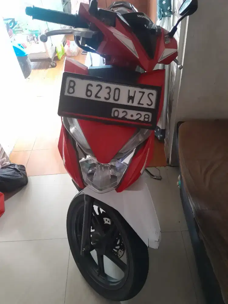 Dijual motor honda beat eco 2017