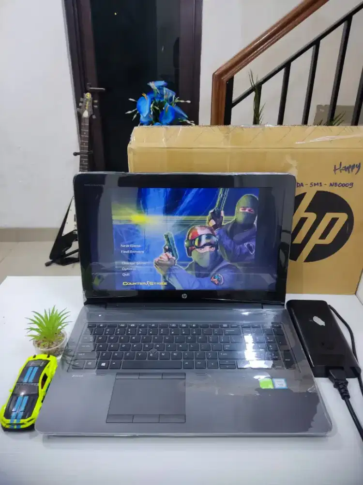 Laptop HP Zbook SSD 256Gb Intel Xeon RAM 8Gb DUAL VGA