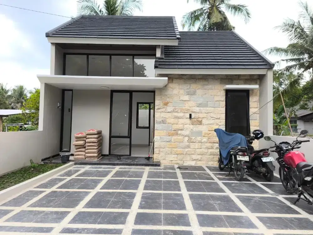 Rumah Baru dekat RSA Duta Wacana perum Green Land Sedayu Residence