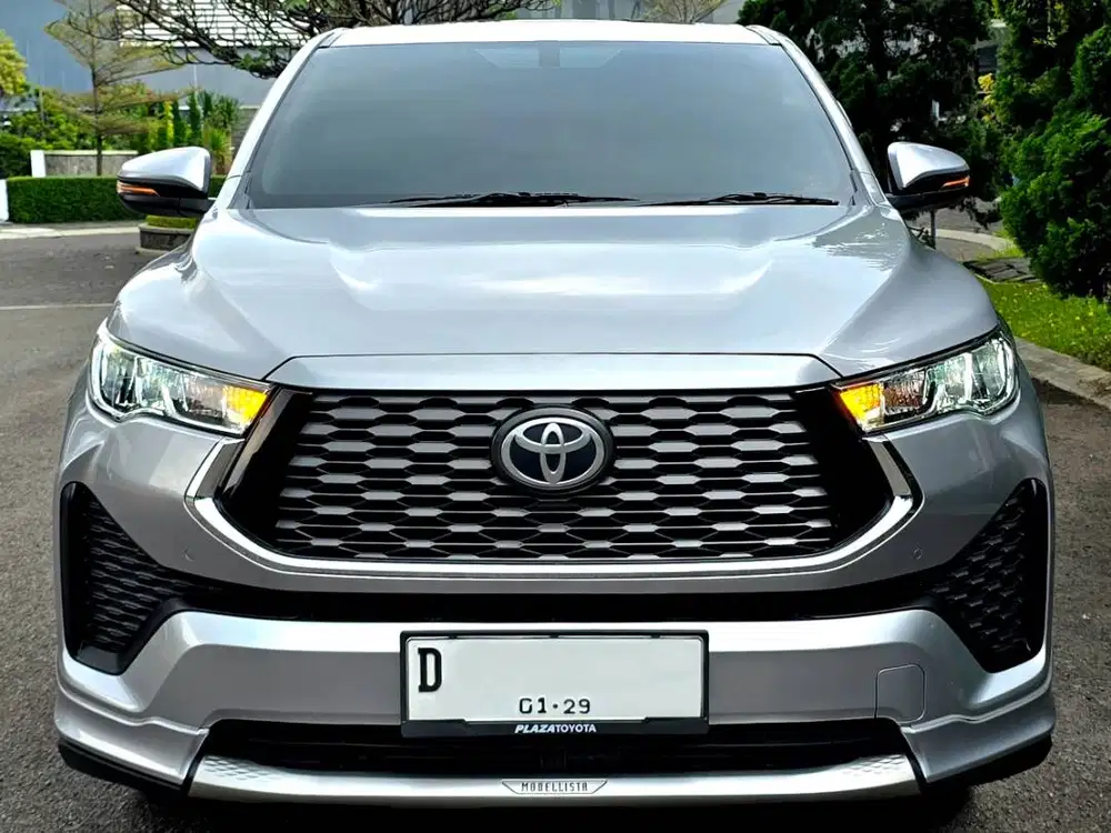 TOYOTA INNOVA ZENIX V HEV MODELLISTA 2023 KIJANG HYBRID SILVER