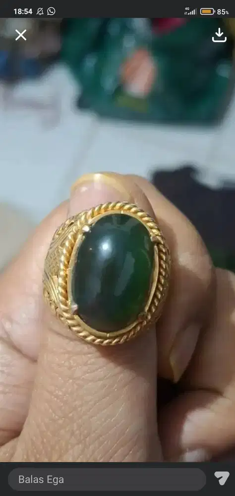 Batu bacan..udah gak kepake aja mau di mahar