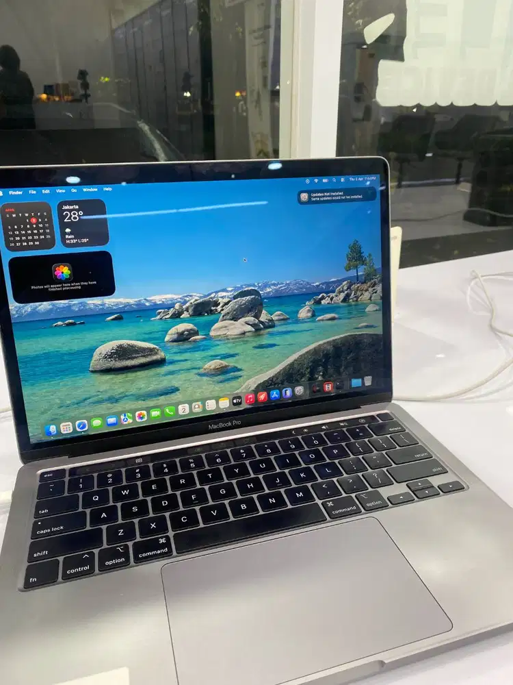 Macbook Pro 2020 RAM 32/1 TB Intel  Core 17 13° Space grey