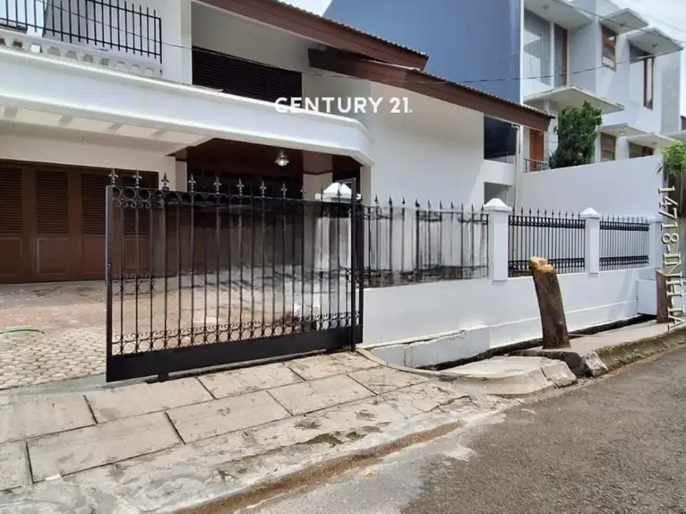 Disewakan Hunian Luas  Nyaman Dekat Mall Di Pondok Indah