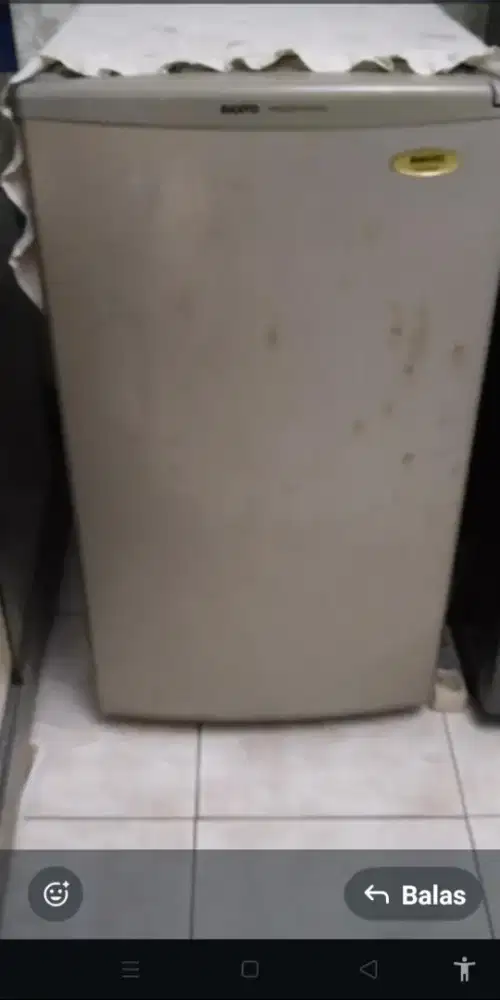 Jual freezer kondisi bagus