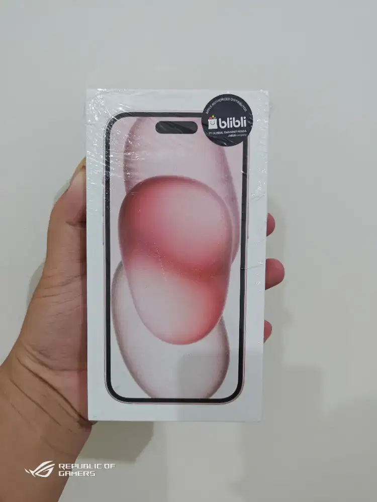 BARU - Iphone 15 128 gb pink