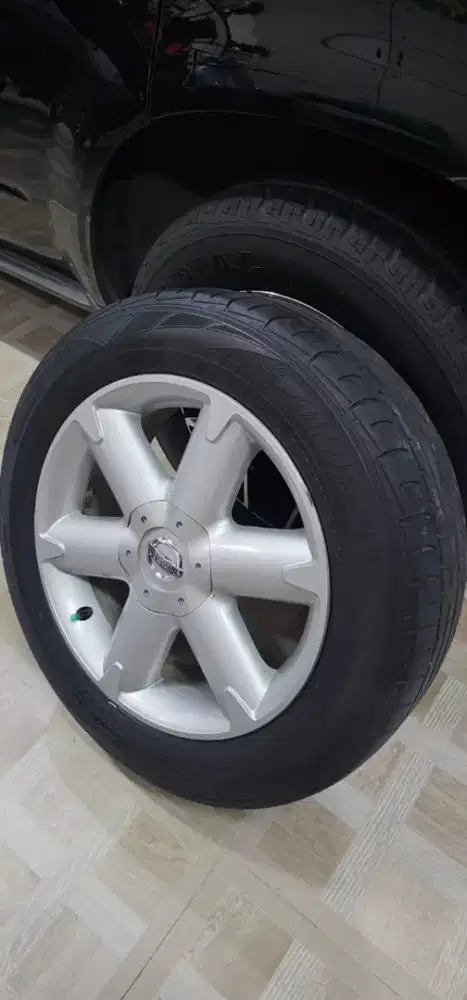 Velg original Nissan Murano R.18 PCD 5x114,3