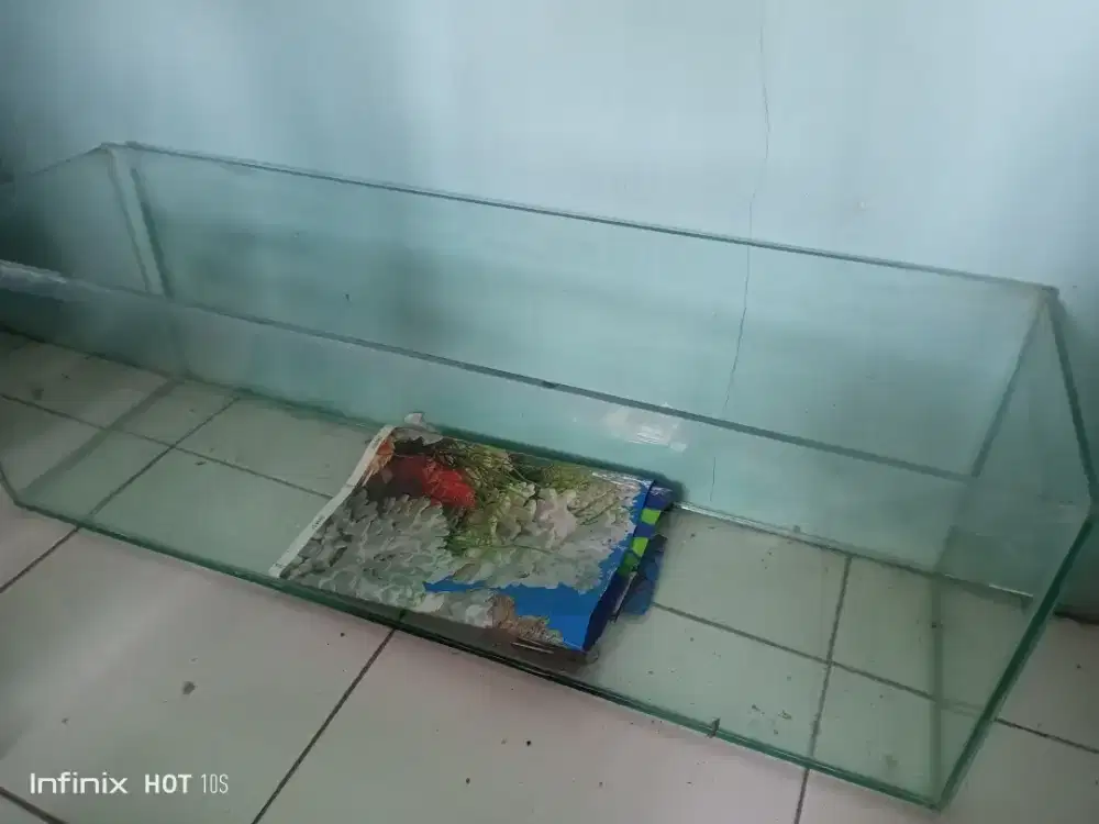 Aquarium bekas Masi bagus