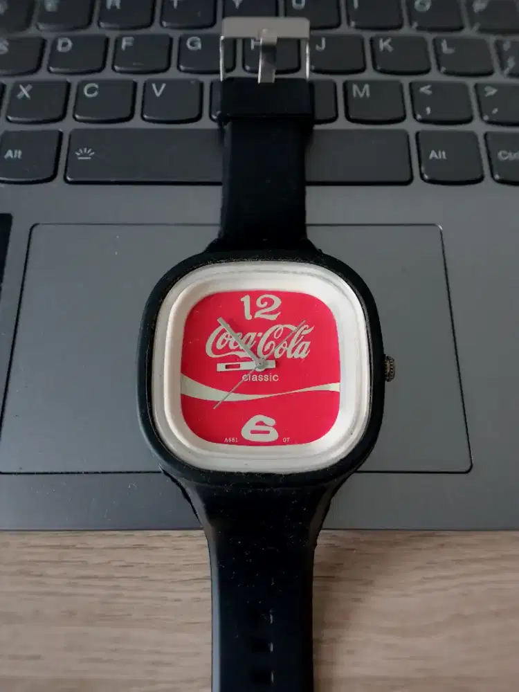 JAM TANGAN COCA COLA LIKE NEW!