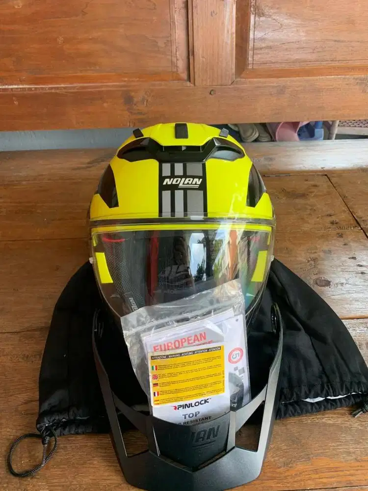 Helm Nolan N70 2 GT